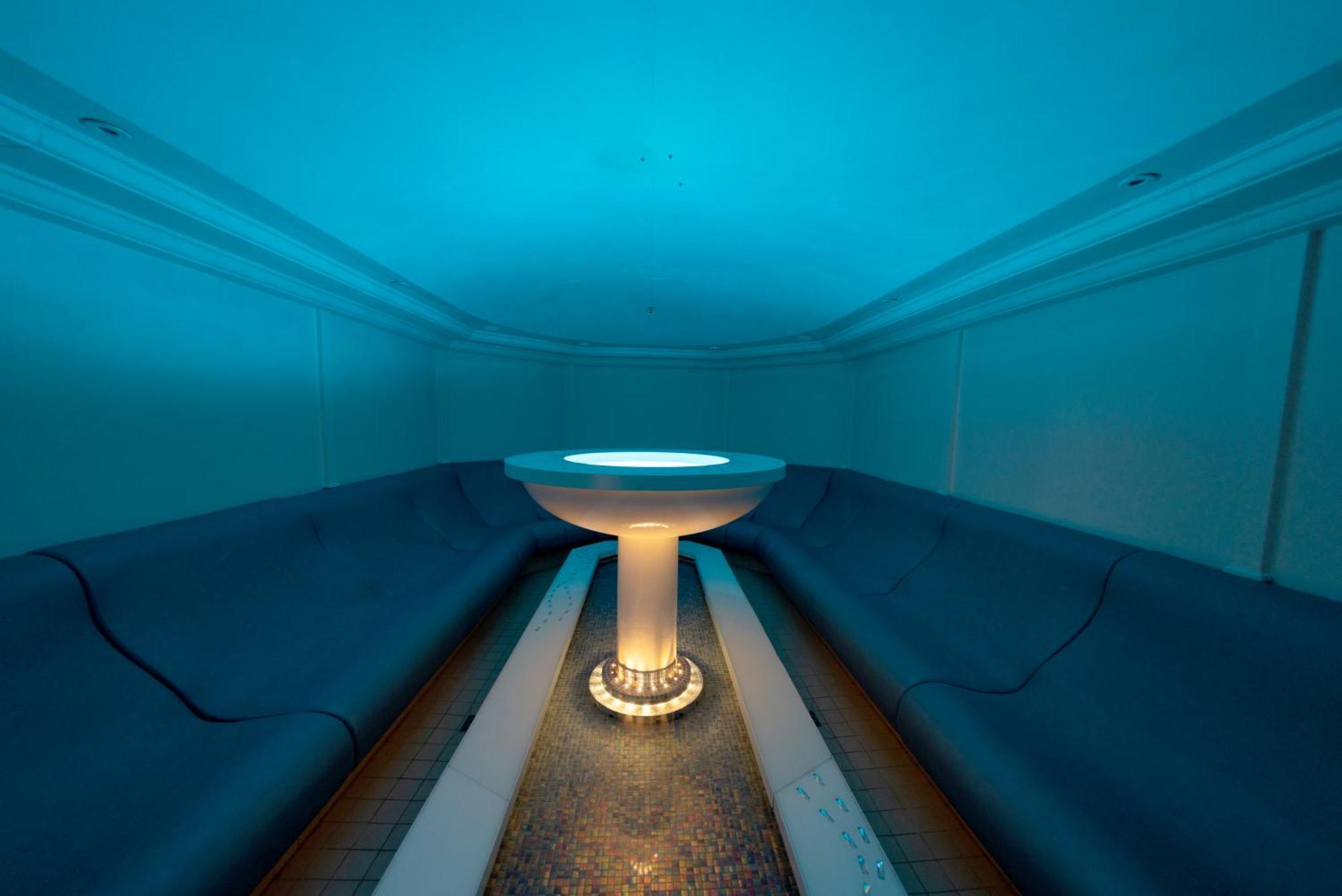 Sparkling Hill Resort And Spa - Adults-Only Resort Вернон Екстер'єр фото