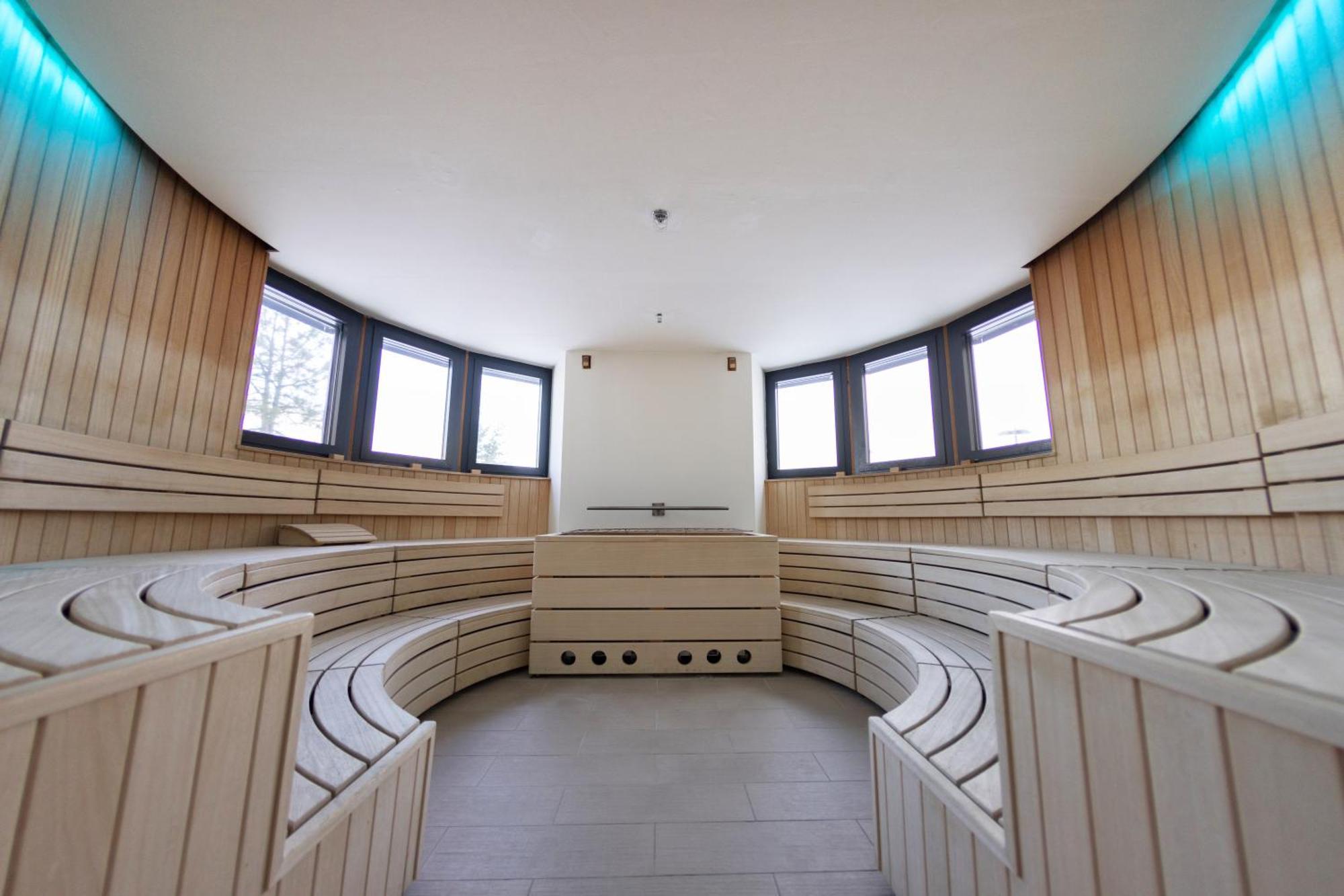 Sparkling Hill Resort And Spa - Adults-Only Resort Вернон Екстер'єр фото