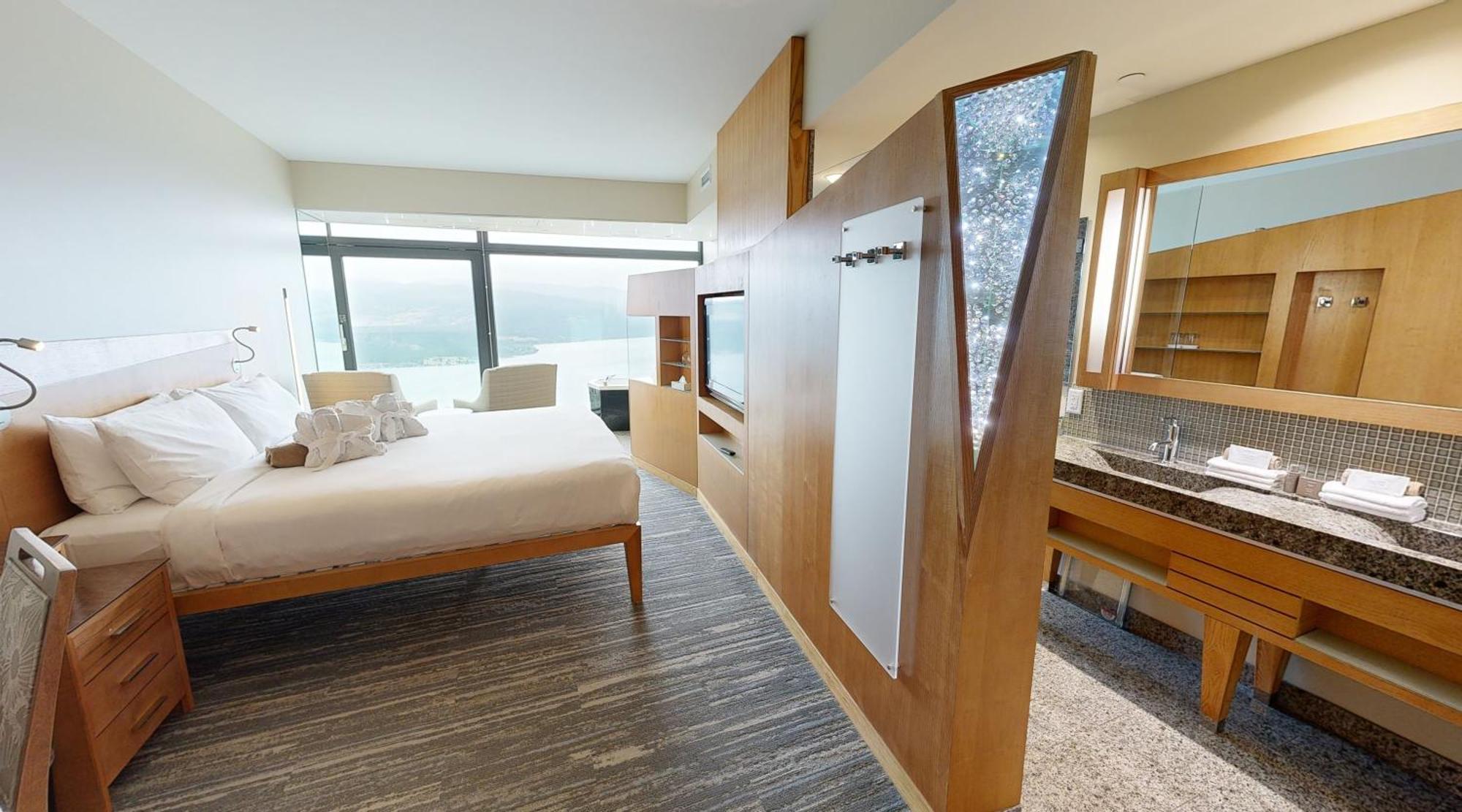 Sparkling Hill Resort And Spa - Adults-Only Resort Вернон Екстер'єр фото