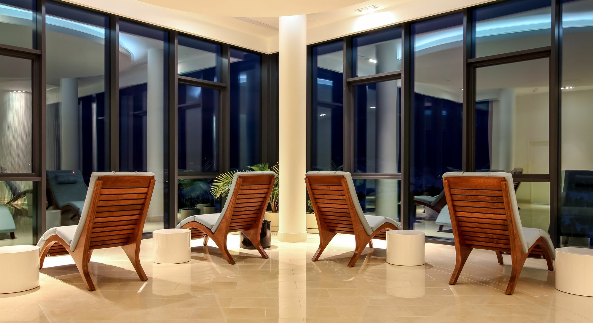 Sparkling Hill Resort And Spa - Adults-Only Resort Вернон Екстер'єр фото