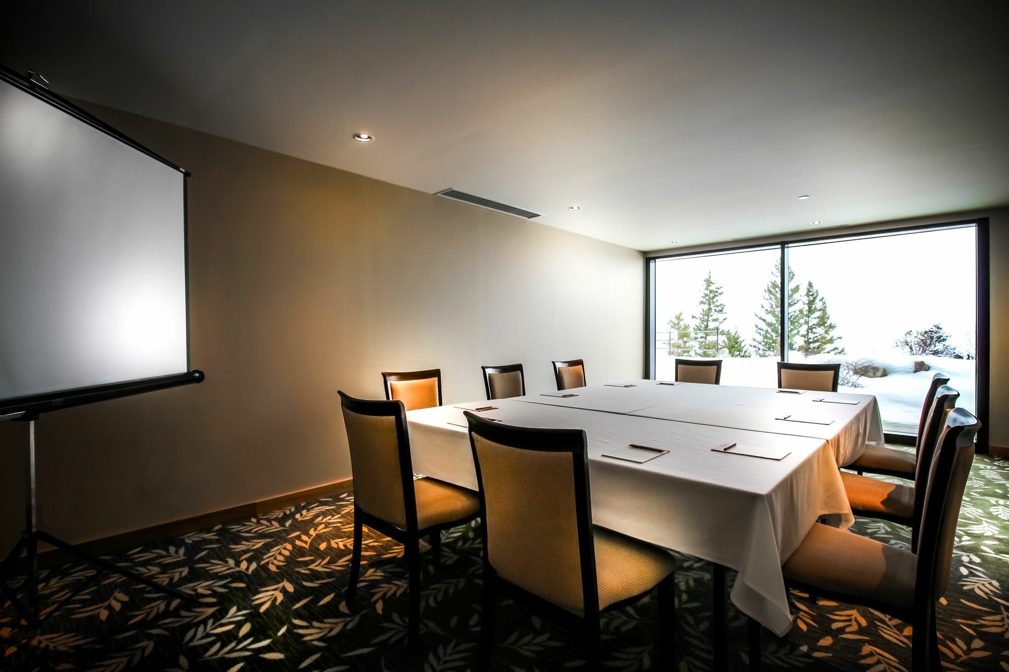 Sparkling Hill Resort And Spa - Adults-Only Resort Вернон Екстер'єр фото